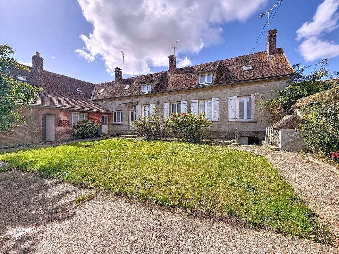 Maison à vendre, 103m², CHAUMONT EN VEXIN
