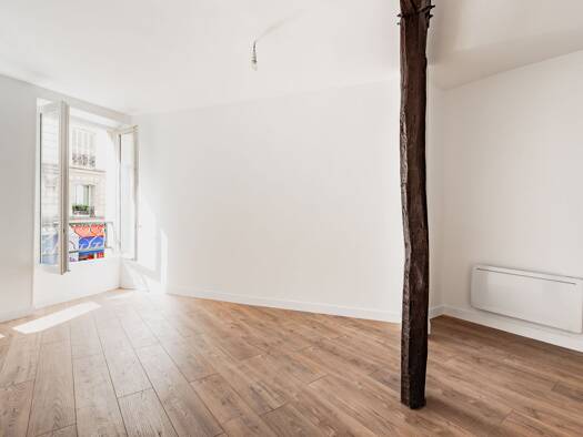 Appartement à vendre 529 000 € 3 pièces 2 chambres 48,2 m² Étage 1/6 Montmartre Paris 18ème arrondissement 75018