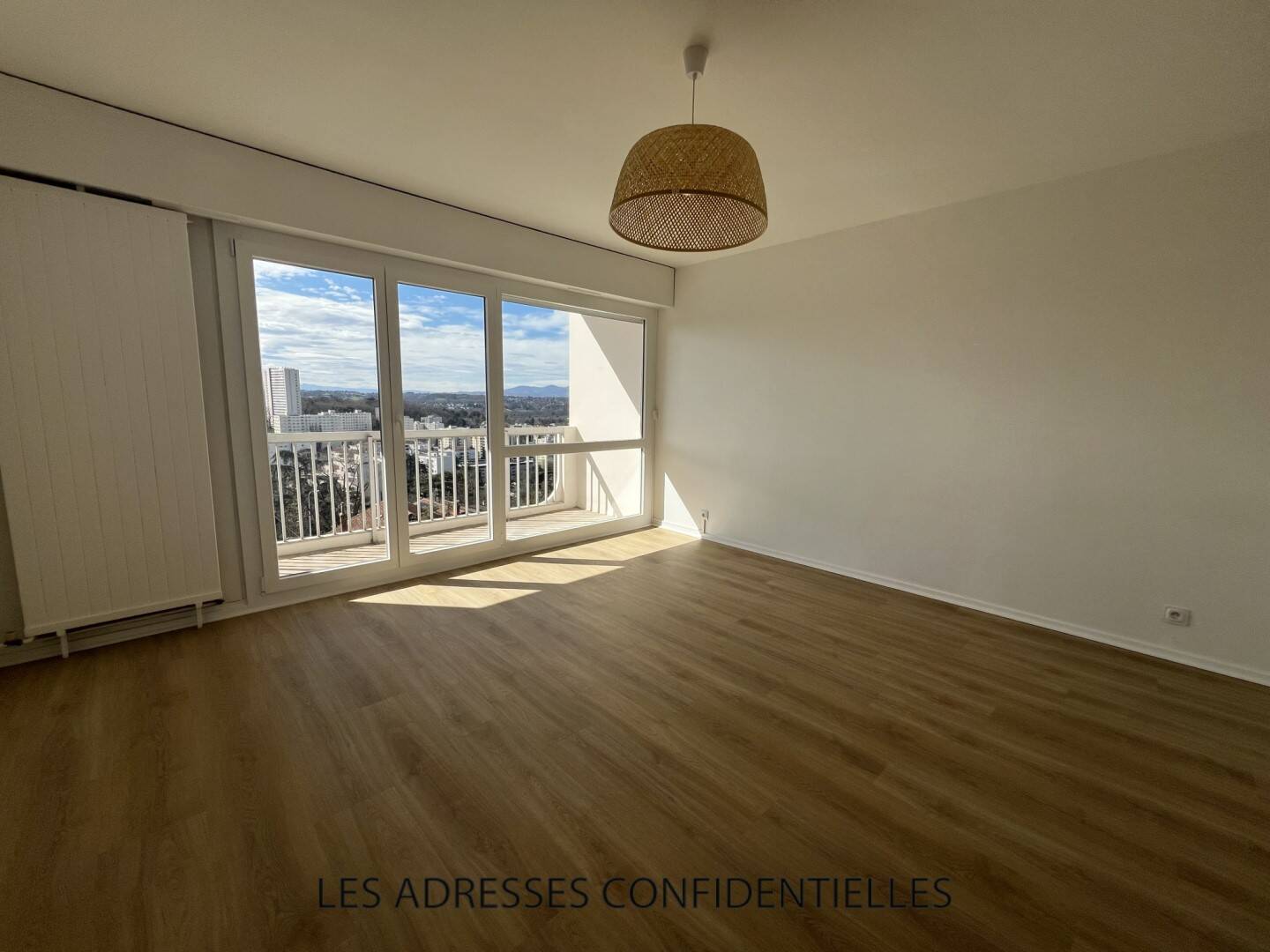 Maison à louer, 45m², TASSIN LA DEMI LUNE