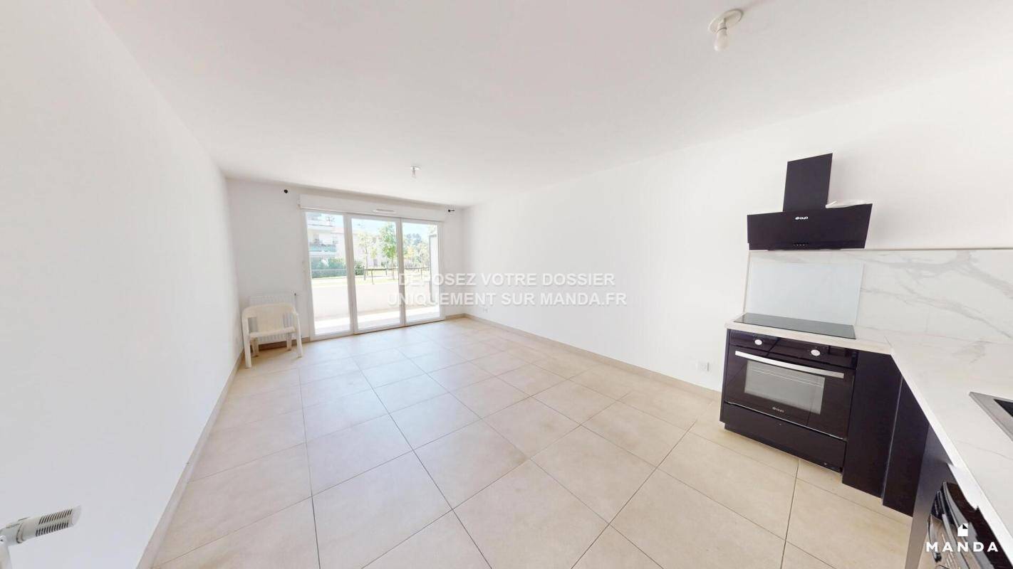 Maison à louer, 61m², CANNES