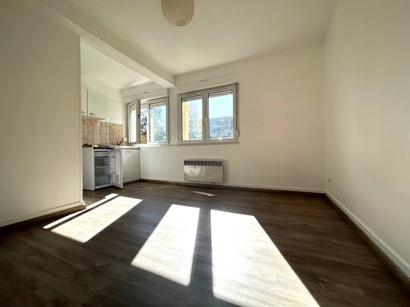 Maison à louer, 18m², VAUX SUR EURE