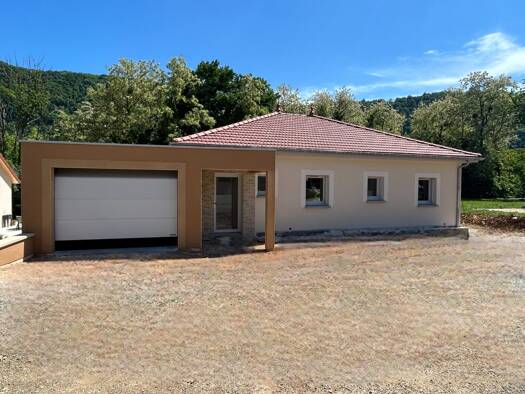 Maison de plain-pied à vendre 235 000 € 4 pièces 3 chambres 110,6 m² 599 m² de terrain Novillars 25220