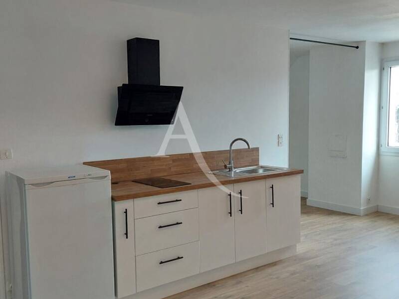 Maison à louer, 37m², LAVAL