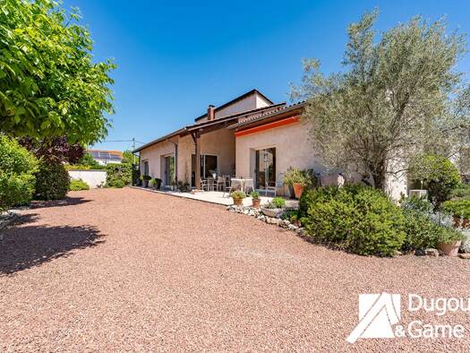 Maison à vendre 279 000 € 5 pièces 3 chambres 192 m² 585 m² de terrain Le Marais-Les Canaux Riorges 42153