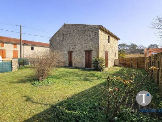 Maison à vendre 145 000 € 4 pièces 2 chambres 100 m² 320 m² de terrain Queyrac 33340