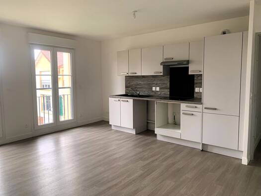 Appartement à louer 789 € 3 pièces 2 chambres 63 m² Étage 3/3 Amfreville-la-Mi-Voie 76920