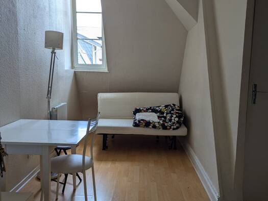 Appartement à louer - Première occupation 450 € 1 pièce 13,1 m² Étage 4/4 Nouvelle Ville Metz 57000
