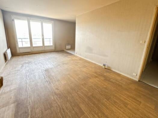 Appartement à vendre 66 000 € 1 pièce 30,96 m² Étage 3/3 Beaumont-Vauquois Orléans 45000
