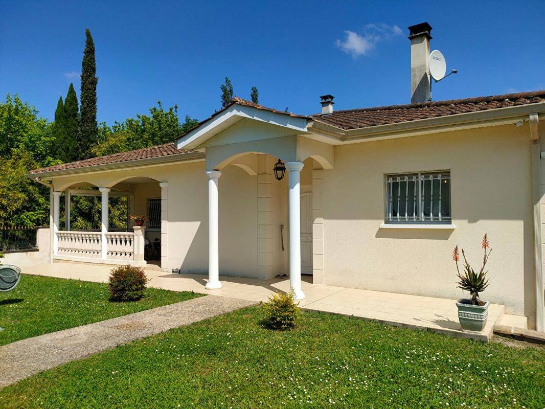 Maison à vendre, 170m², YVRAC
