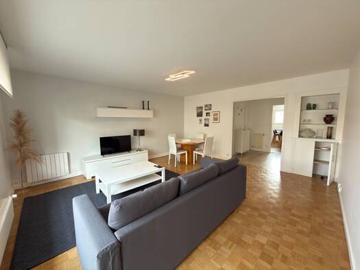 Colocation à louer 788 € 5 pièces 4 chambres 109 m² Étage 1/4 Albigny Annecy 74940