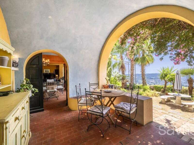Maison à vendre, 322m², GRASSE