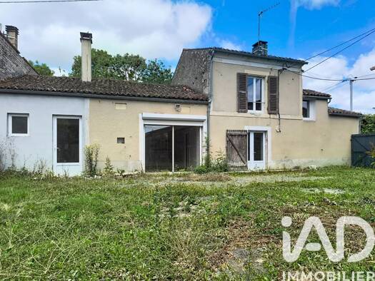 Maison à vendre 128 000 € 5 pièces 3 chambres 125 m² 930 m² de terrain Dœuil-sur-le-Mignon 17330