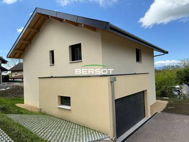 Maison à vendre - Neuf 595 000 € 4 pièces 3 chambres 130 m² 450 m² de terrain Machilly 74140
