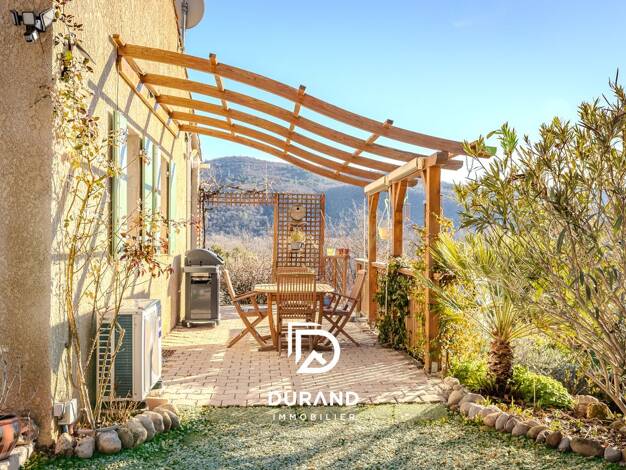 Maison à vendre 440 000 € 5 pièces 4 chambres 175 m² 3 500 m² de terrain Saint-Julien-d'Asse 04270