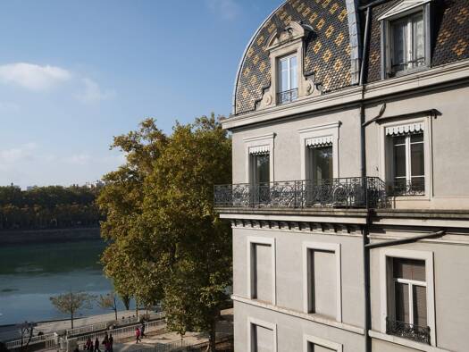 Appartement à vendre 475 000 € 3 pièces 2 chambres 87 m² Étage 4/7 Lyon 6ème arrondissement 69006