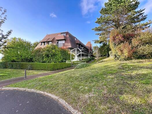 Appartement à vendre 113 190 € 2 pièces 1 chambre 28,1 m² Étage 3/3 Blonville-sur-Mer 14910