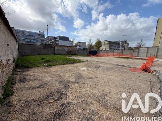Terrain constructible viabilisé à vendre 154 000 € 233 m² de terrain Croix Saint Loup-Saint Nicolas Meaux 77100