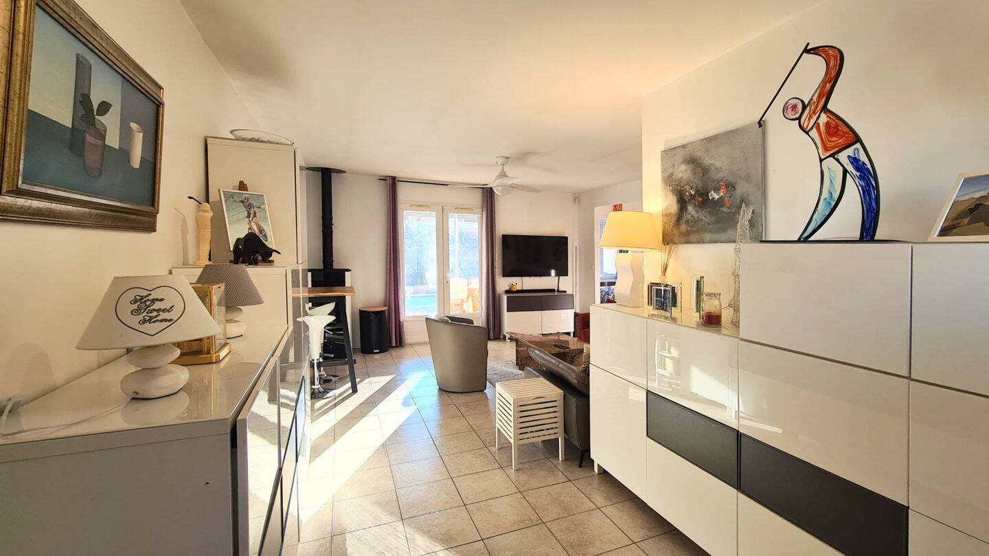 Maison à vendre, 122m², MONTAREN ET SAINT MEDIERS