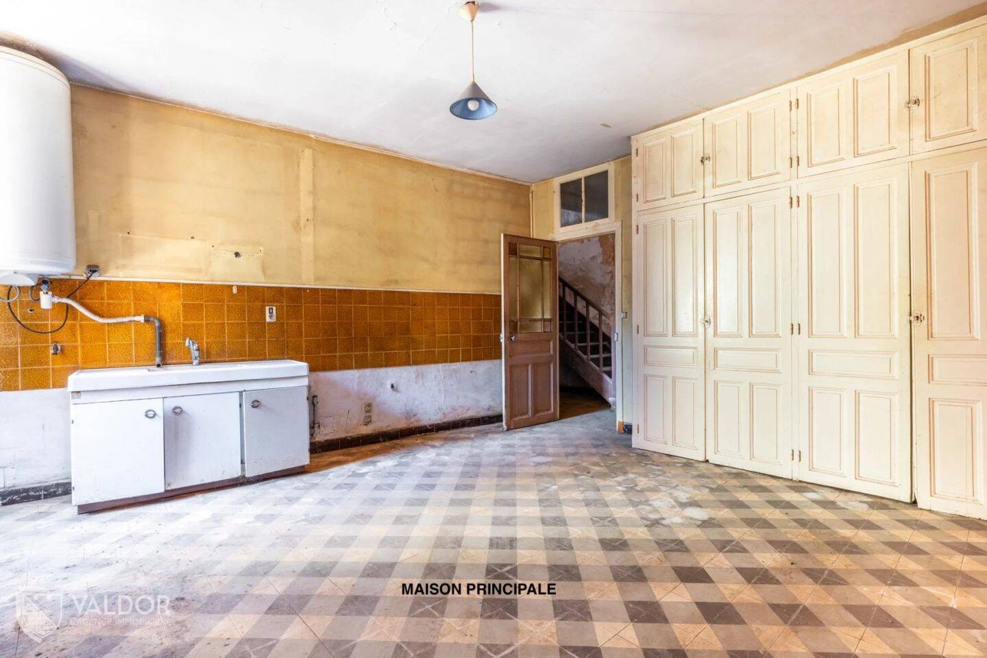 Maison à vendre, 360m², SAINT DIDIER SUR BEAUJEU