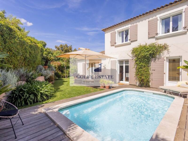 Maison à vendre, 130m², LA CROIX VALMER