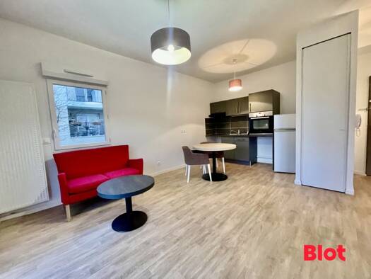 Appartement à vendre 119 500 € 2 pièces 1 chambre 40,6 m² RDC Rezé 44400