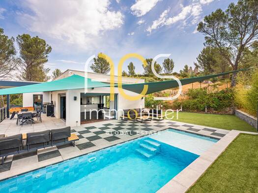 Maison à vendre 1 155 000 € 5 pièces 4 chambres 185 m² 940 m² de terrain Sud Bouc-Bel-Air 13320