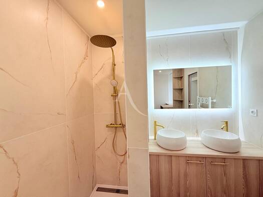 Appartement à vendre 138 000 € 2 pièces 1 chambre 47 m² RDC Saint Martin Sud Étampes 91150