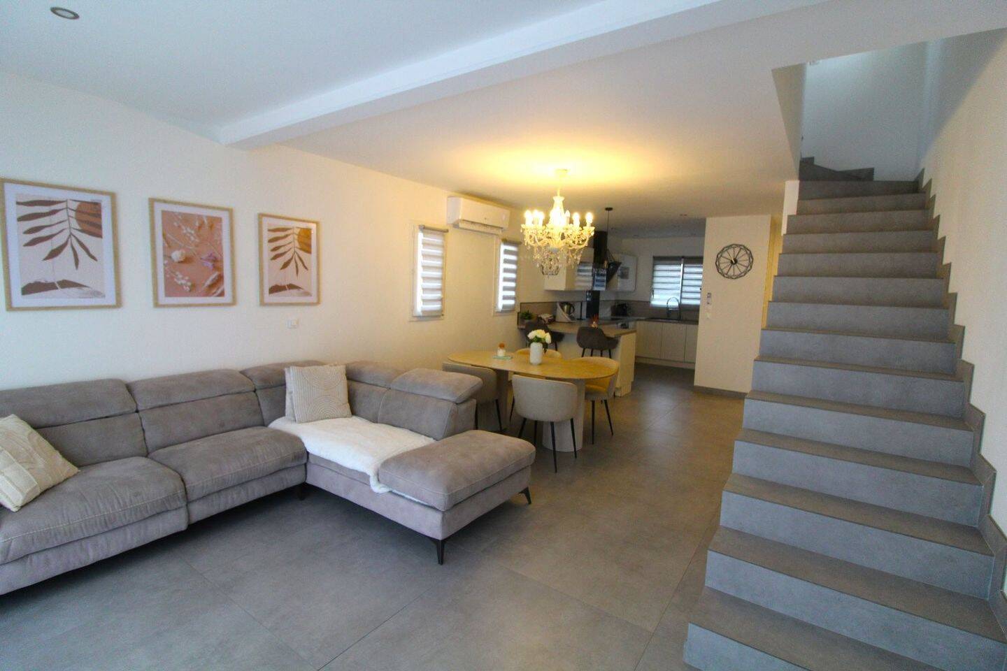 Maison à vendre, 95m², POUZOLLES