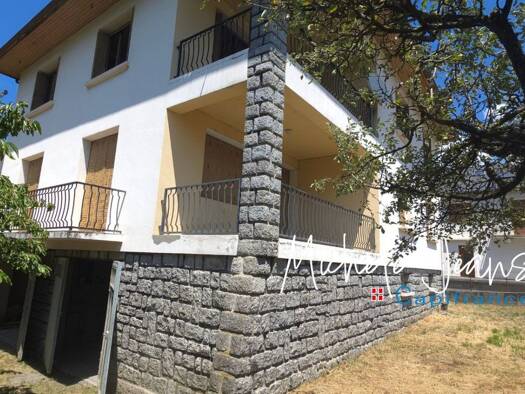 Maison à vendre 299 000 € 10 pièces 5 chambres 195 m² 582 m² de terrain La Chambre 73130