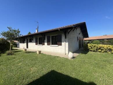 Maison de plain-pied à louer 1 517 € 4 pièces 2 chambres 89,4 m² Chemin Long-Garies Merignac 33700