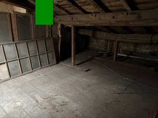 Local commercial à vendre 85 800 € 300 m² de surface de vente Sauveterre-de-Guyenne 33540