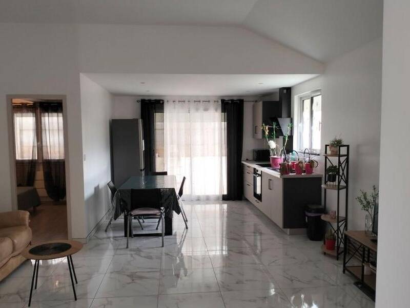 Maison à louer, 72m², SAINT DENIS DE PILE