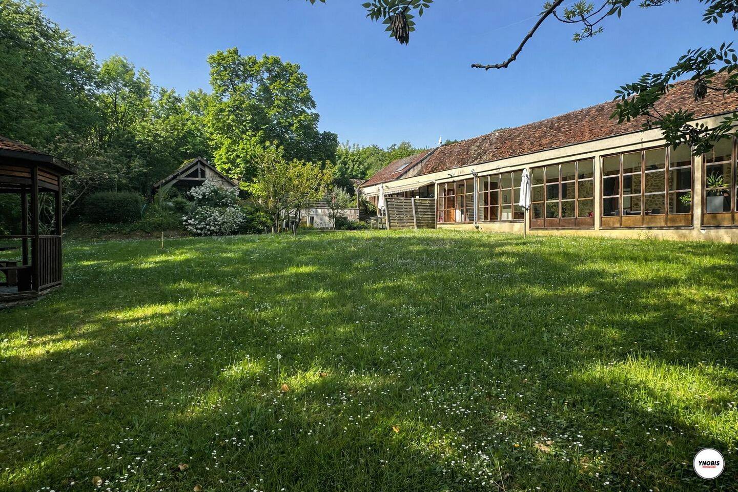 Maison à vendre, 487m², MORAINVILLIERS