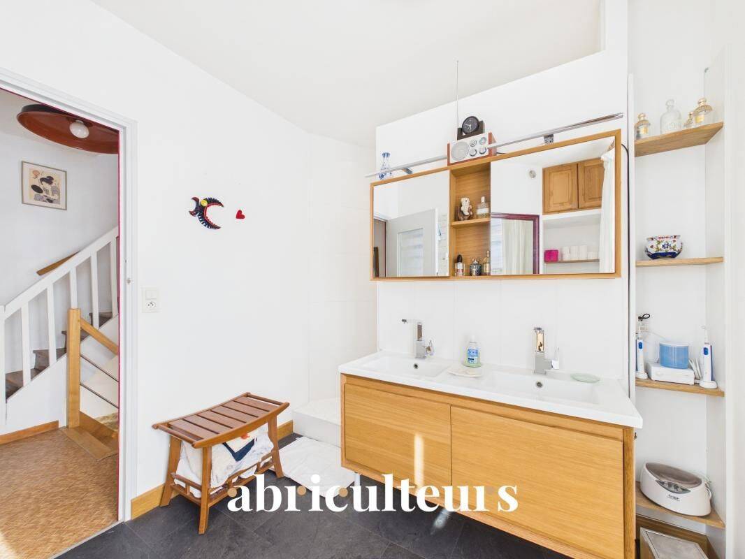 Maison familliale - 5 chambres et 1 bureau -Jardin arboré - Gara — 12