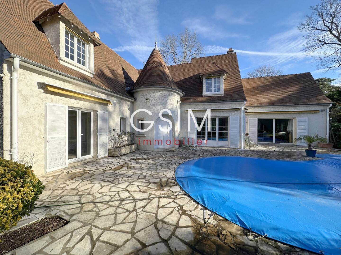 Maison à vendre, 330m², MARNES LA COQUETTE