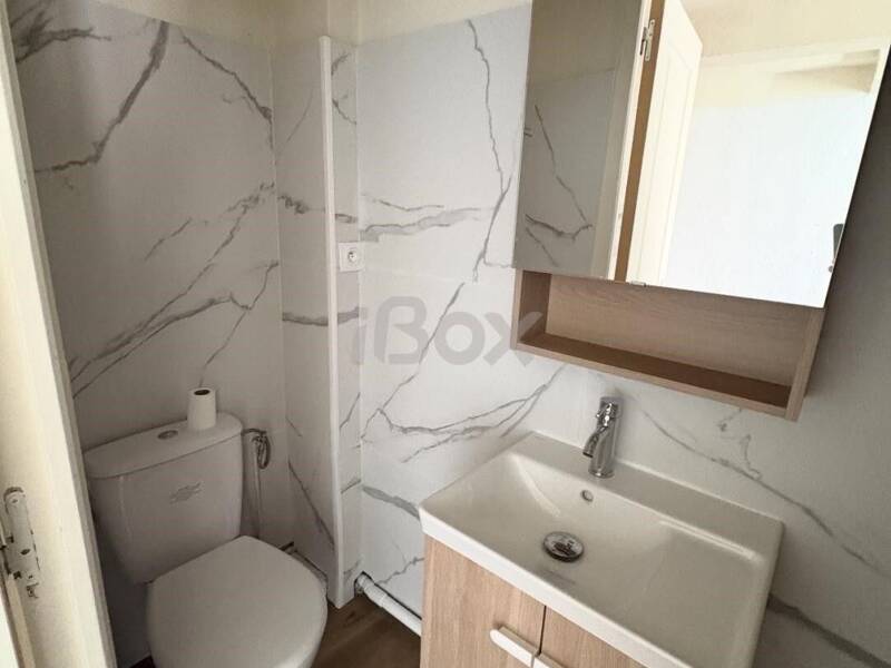 Maison à louer, 19m², TOULON