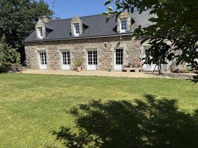 Maison à vendre 336 000 € 7 pièces 4 chambres 145 m² 766 m² de terrain Caudan 56850