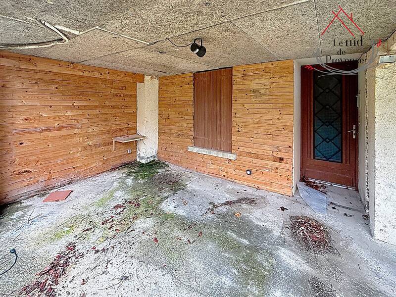 Maison à vendre, 29m², PERNES LES FONTAINES