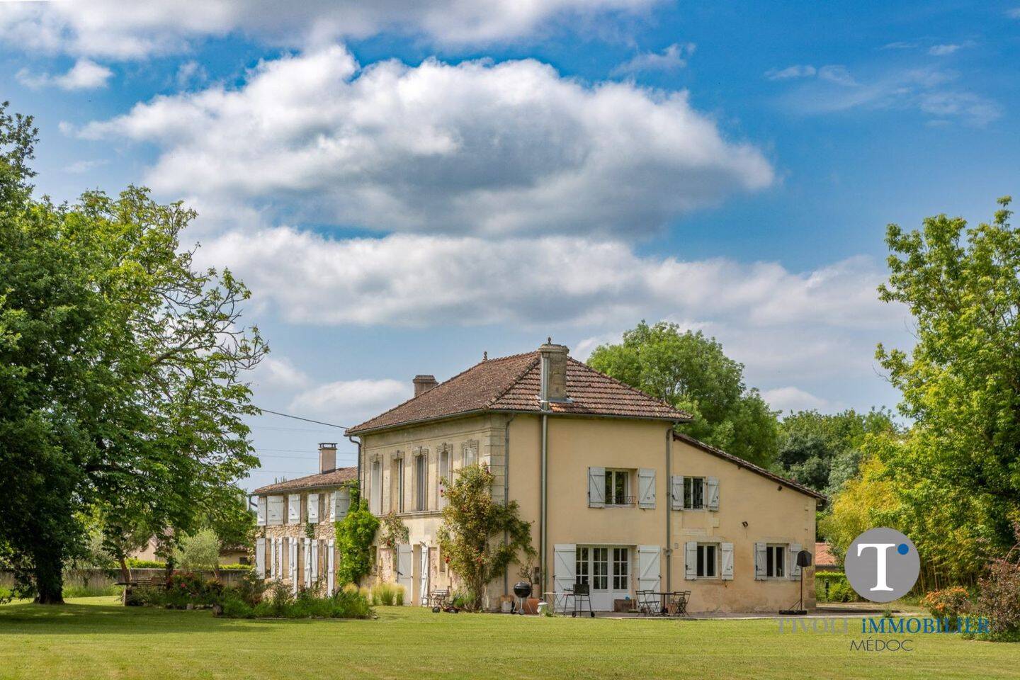 Maison à vendre, 530m², LISTRAC MEDOC