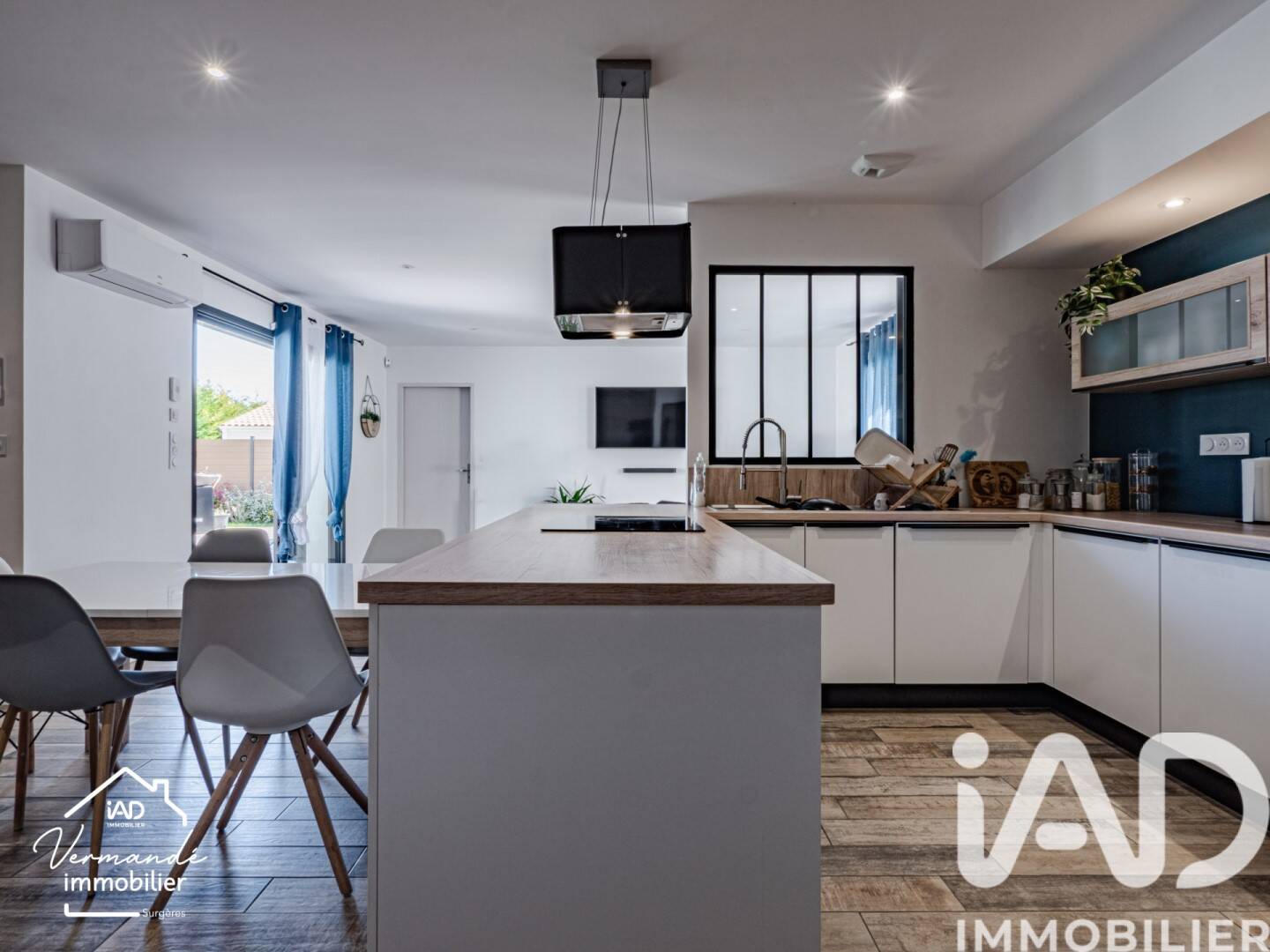 Maison à vendre, 138m², SURGERES