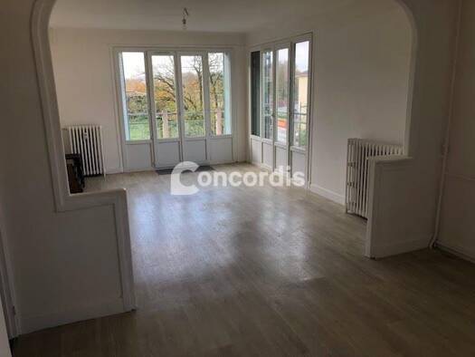 Appartement à vendre 104 000 € 1 pièce 4 chambres 100 m² RDC/2 Verdun 55100