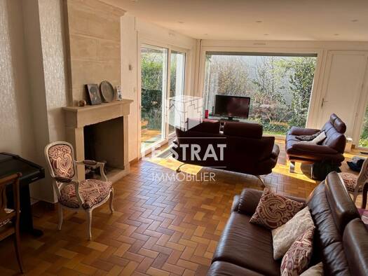 Maison de plain-pied à louer 1 679 € 7 pièces 5 chambres 157 m² Beaulieu-Maladrerie-Saint Paul Caen 14000