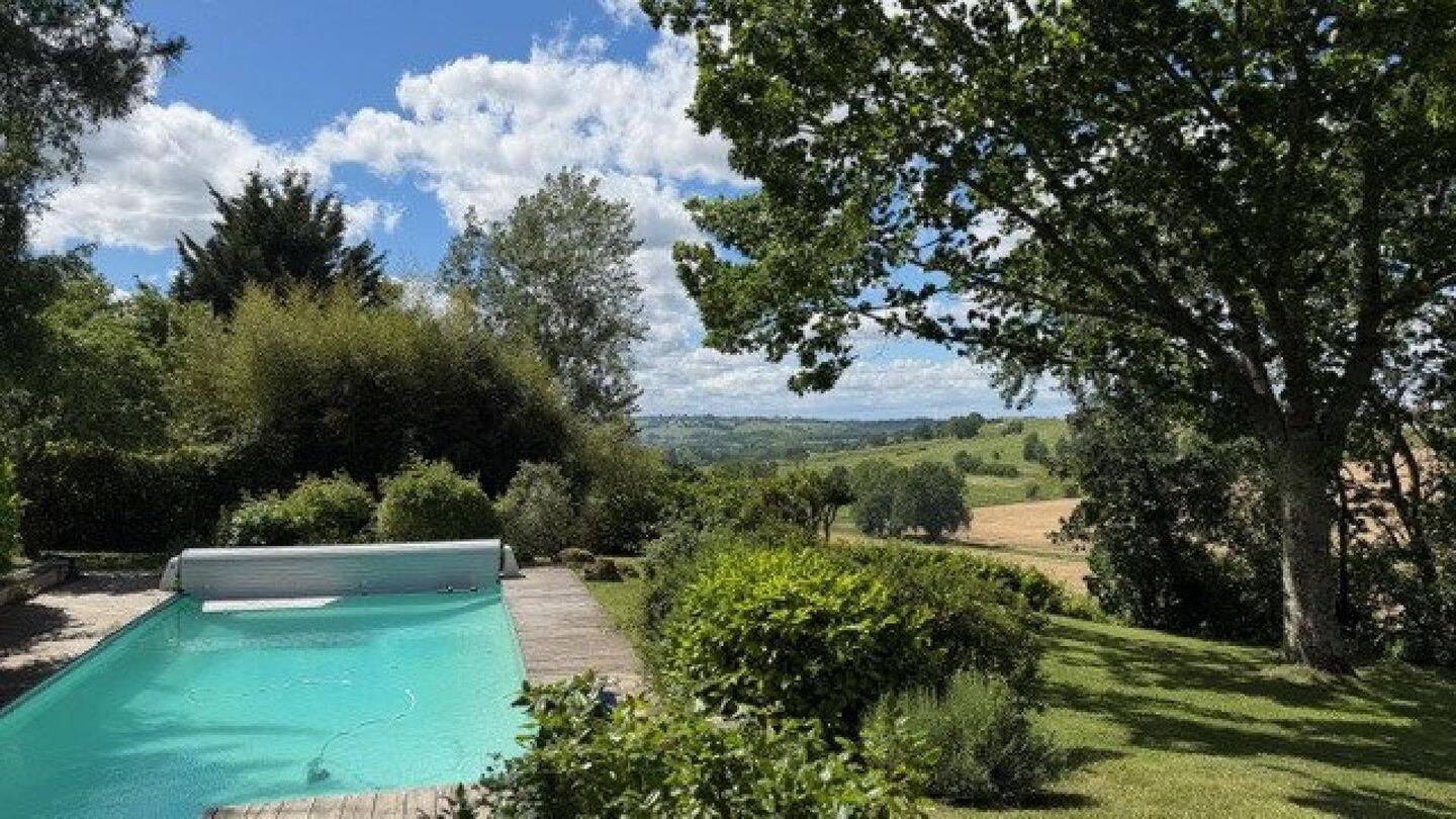 Maison à vendre, 197m², LE PIAN SUR GARONNE