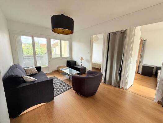 Appartement à louer 969 € 4 pièces 3 chambres 61 m² Étage 1/4 Pont des Demoiselles-Montaudran-La Terrasse Toulouse 31400