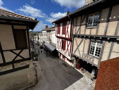 Appartement à vendre 120 000 € 2 pièces 1 chambre 108 m² Monflanquin 47150