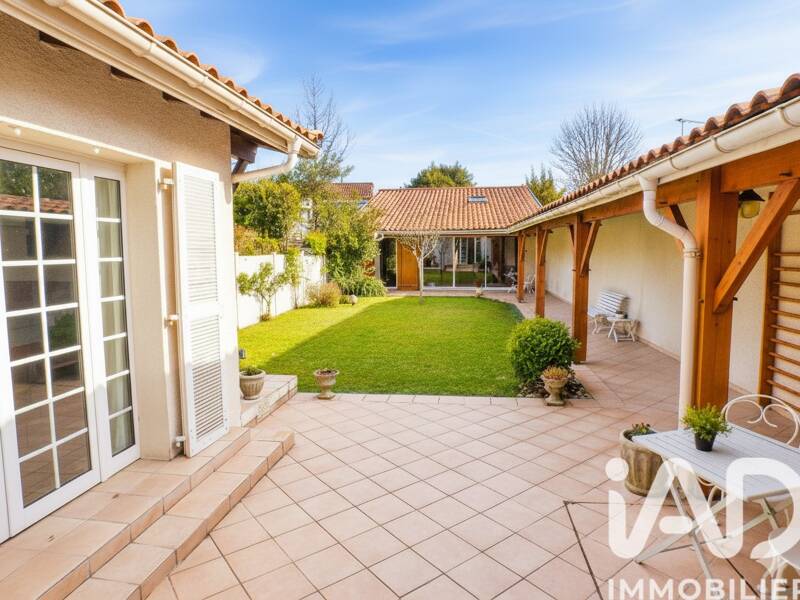 Maison à vendre, 240m², BORDEAUX