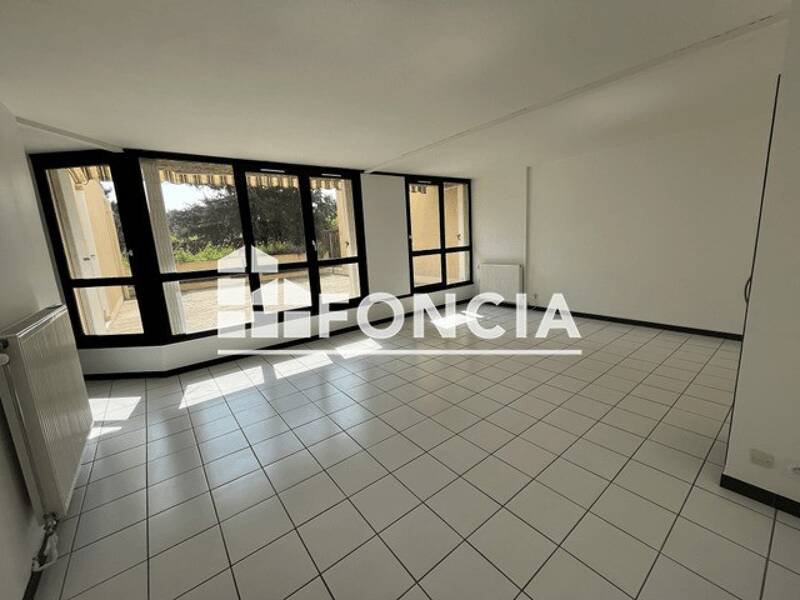 Maison à louer, 93m², GUILHERAND GRANGES