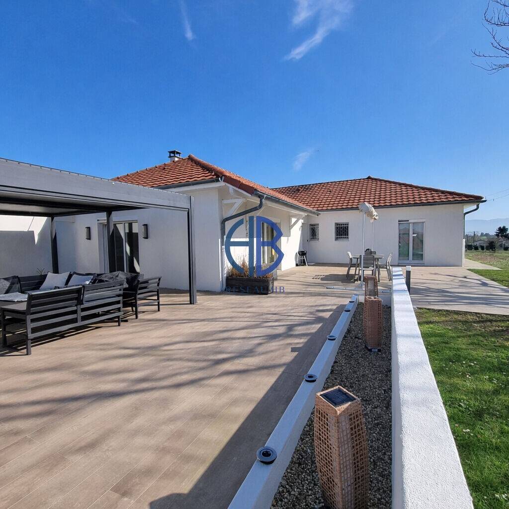Maison à vendre, 120m², SAINT DIDIER DE LA TOUR