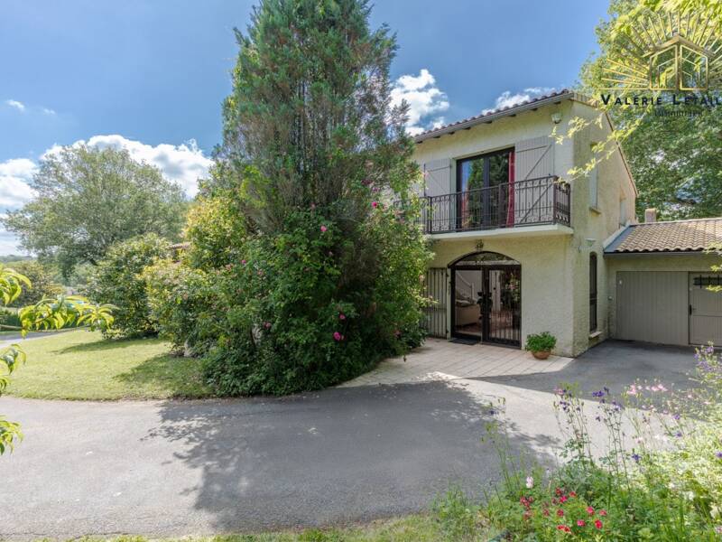 Maison à vendre, 218m², POMPIGNAC