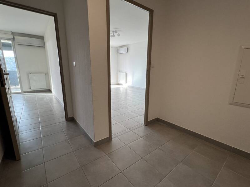 Maison à louer, 66m², NICE